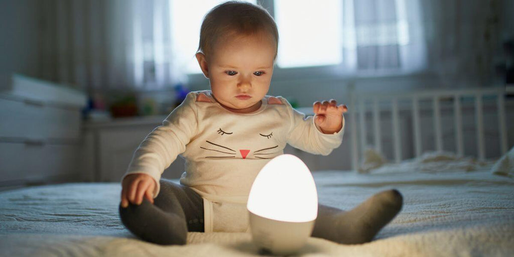 Guide d'achat : comment choisir la meilleure veilleuse de nuit pour votre enfant ?