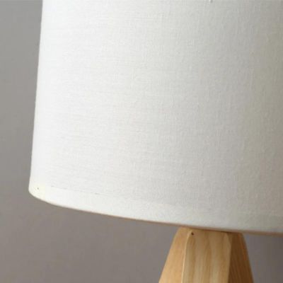 lampe-de-chevet-bois-moderne